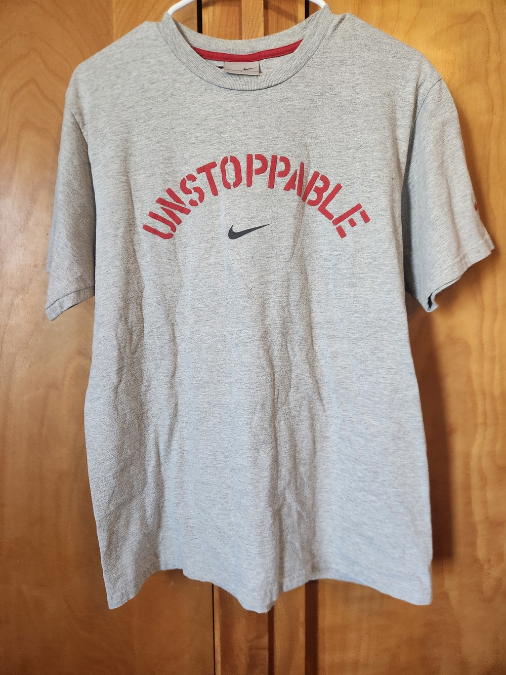 Nike Men’s 'Unstoppable' Gray Graphic T‑Shirt #Y2K